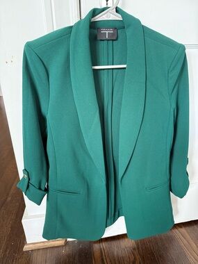 Tahari Emerald Green Shawl Collar Blazer